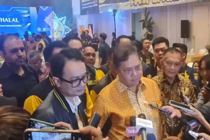 Ketua Umum PDIP Megawati Serahkan Amicus Curiae ke MK, Golkar Tunggu Keputusan Sidang Sengketa Pemilu