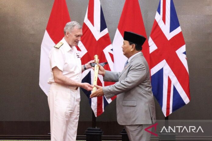 Indonesia Menggandeng Inggris sebagai Mitra Penting Pertahanan