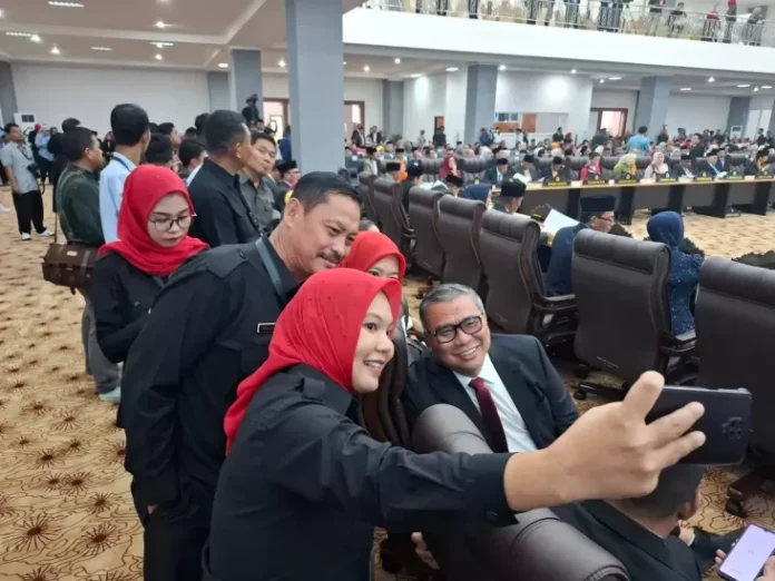 Calon Gubernur Sulteng Ahmad Ali Klaim Unggul Berdasarkan Hasil Survei Lembaga Terkemuka